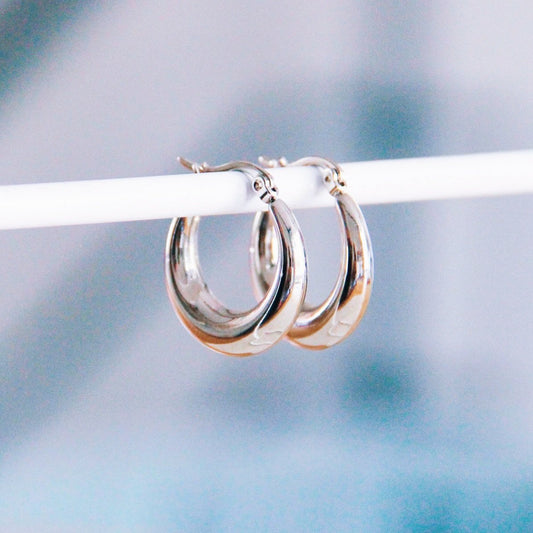 Stainless steel hoop 19mm “wide” – silver