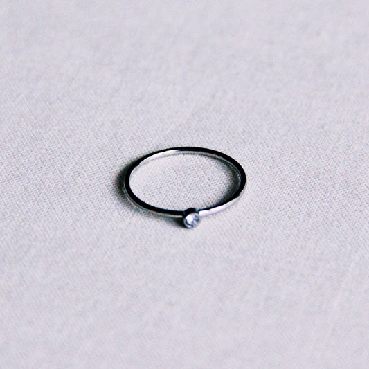 Steel minimalist ring mini zirconia – silver color